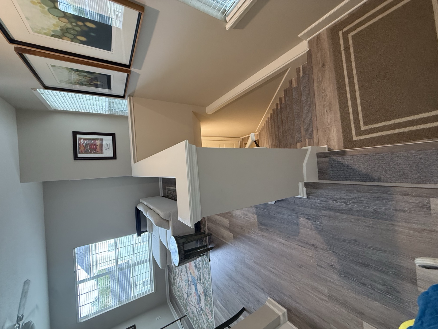 Private entry staircase to the apartment